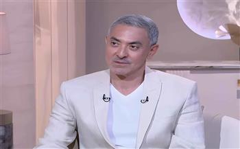 بطريقة طريفة.. فتحي عبدالوهاب يروج لمسلسل «المداح 6»