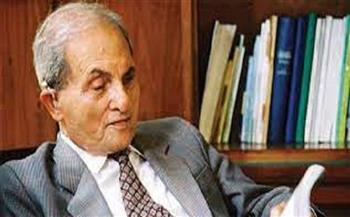 شوقي ضيف.. الموسوعي في تاريخ الأدب العربي