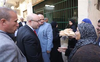 محافظ بني سويف يتفقد عددا من منافذ صرف المقررات التموينية والسلاسل التجارية