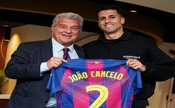 برشلونة يعلن تعاقده مع جواو كانسيلو لتدعيم صفوفه في الانتقالات الشتوية