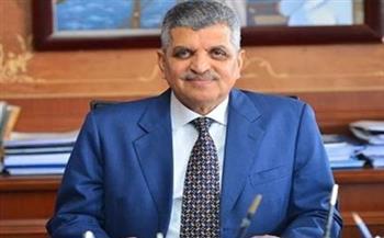 الفريق أسامة ربيع: حركة الملاحة منتظمة بالقناة.. ولم تتأثر بحادث جنوح السفينة FENER 