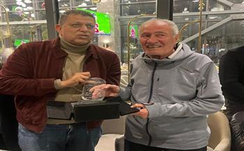 اتحاد اليد يكرم حسن مصطفى بمناسبة فوزه بفترة رئاسة جديدة للاتحاد الدولي