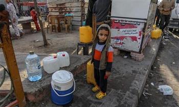 "أونروا": العائلات النازحة في غزة تواجه صعوبات كبيرة في الحصول على مياه شرب نظيفة