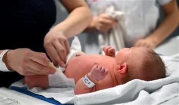 للمرة الأولى منذ الحرب العالمية.. وفيات فرنسا أكثر من المواليد