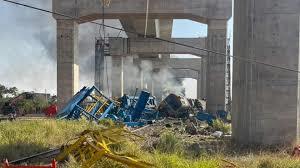 ارتفاع حصيلة ضحايا سقوط رافعة بناء على قطار ركاب في تايلاند إلى 28 قتيلًا و64 مصابًا