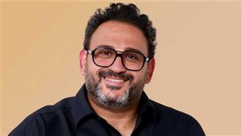 أكرم حسنى يعوض غيابه فى رمضان المقبل بفيلمين بالسينما