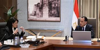 رئيس الوزراء يلتقي وزيرة التخطيط لمتابعة آليات ترجمة مستهدفات "السردية الوطنية للتنمية الشاملة" 