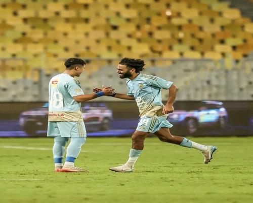 كأس عاصمة مصر.. انطلاق مباراة الأهلي أمام طلائع الجيش