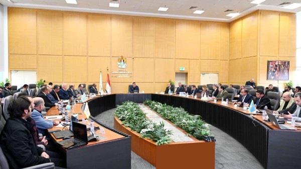 وزير الإسكان يتابع الموقف التنفيذي لمشروعات المرحلة الأولى بـ "حياة كريمة" لتطوير قرى الريف 