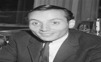 «قصة حب».. إيريك سيجال والرواية التي غيّرت الأدب الرومانسي