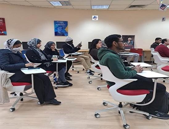 ورشة تفاعلية لتعزيز مهارات التواصل بالطرق الإيجابية بمكتبة المعادي العامة    