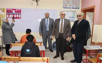 محافظ القليوبية يتفقد انطلاق امتحانات الشهادتين الابتدائية والإعدادية (الأزهرية) والإعدادية العامة