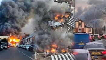 سحب سامة تغطّي مدينة بريطانية والسلطات تطالب السكان بإغلاق النوافذ