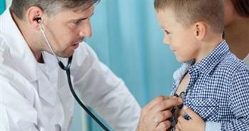 الفرق بين حساسية الصدر والبرد المتكرر للأطفال