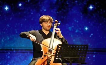 عازف التشيللو الإيطالي إيتوري باجاني يتألق على خشبة المسرح القومي في حفل استثنائي