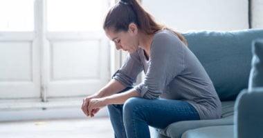 أخصائية نفسية .. لا تحزن حفاظا على صحتك