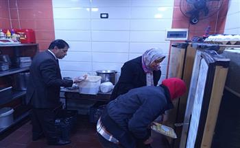 بيطرى الأقصر يضبط 75 كجم لحوم ودواجن غير صالحة للاستهلاك الآدمي بمطعمين