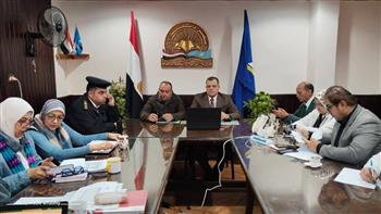 محافظ دمياط يتابع سير امتحانات الشهادة الإعدادية ويوجه بتوفير مناخ ملائم للطلاب 