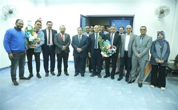 رئيس جامعة قنا يفتتح قسم طب وجراحة العيون الجديد بالمستشفى الجامعي