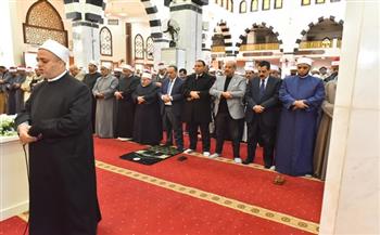 محافظ أسيوط يشهد احتفال مديرية الأوقاف بذكرى الإسراء والمعراج بمسجد البقلي