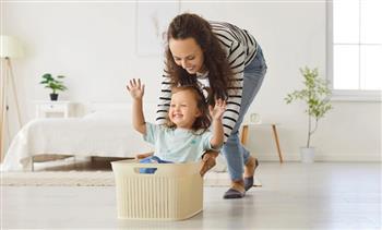 للأمهات.. طرق واقعية للتقرب من أطفالك دون فقدان طاقتك