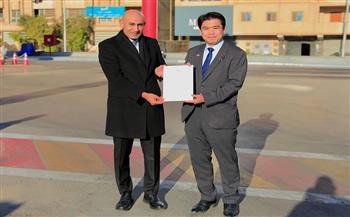 وزير التعليم يسلم نظيره الياباني رسالة شكر من الرئيس السيسي إلى أسرة "شينزو آبي"