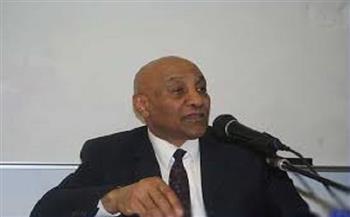 الأديب شوقي بدر: ألفت 30 كتابا نقديا ومئات الدراسات والمقالات المنشورة في الدوريات العربية