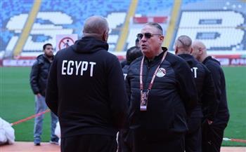 كأس أمم أفريقيا.. منتخب مصر يتفقد أرضية ملعب مباراة نيجيريا  