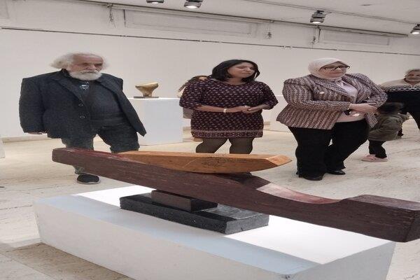 الفنانة التشكيلية نجوى إبراهيم: الطائر في أعمالي رمز للطمأنينة والسلام الداخلي| خاص