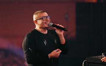 بالصور.. عمرو دياب يشعل شتاء 2026 بأضخم حفل جماهيري في المنارة 