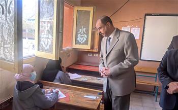 محافظ سوهاج يتفقد لجان امتحانات الفصل الدراسي الأول للشهادة الإعدادية 