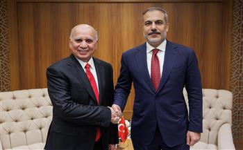 وزيرا خارجية العراق وتركيا يبحثان العلاقات الثنائية بين البلدين وسبل تطويرها
