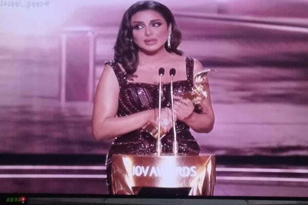 أنغام تفوز بجائزة الفنانة المفضلة في Joy Awards 2026  