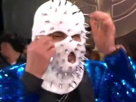 عندنا 3 إصابات.. رامز جلال يكشف عن تفاصيل مقالب رمضان 2026