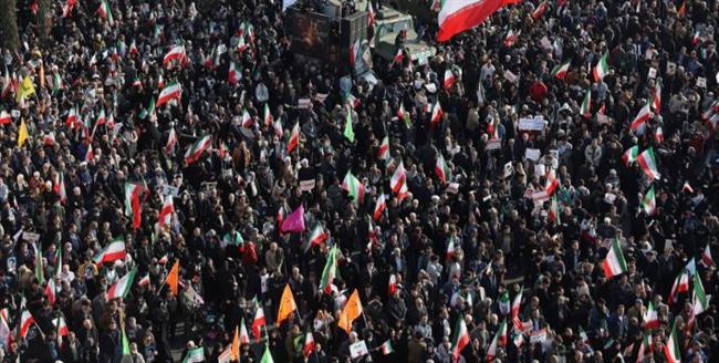 مسؤول إيراني لرويترز: 5000 قتيل بينهم 500 من أفراد الأمن خلال الاحتجاجات