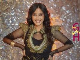 "قلبي حن".. لطيفة تطلق أحدث أعمالها المصورة