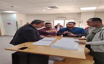 محافظ قنا يتابع مستوى الخدمات الطبية المقدمة بمستشفى قفط التخصصي