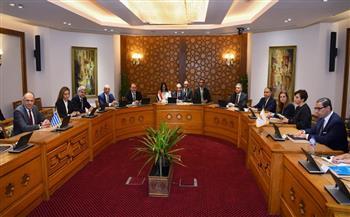 مشاورات سياسية لوزراء خارجية مصر واليونان وقبرص في إطار آلية التعاون الثلاثي