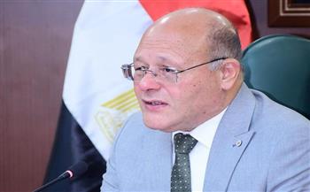 مستشفيات جامعة سوهاج تُدخل أحدث تقنيات الجراحات الدقيقة بالمخ والأعصاب والعمود الفقري