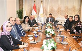 وزير الشباب والرياضة يطلع على آخر التفاصيل الخاصة البرنامج الوطني للتنشئة