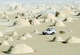   «الصحراء البيضاء»  جنة «المناظر الطبيعية»