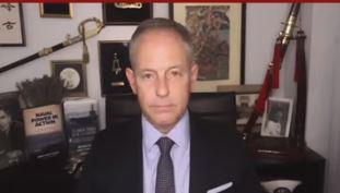 مسئول سابق بالبنتاجون: العقوبات الأمريكية تؤثر على أسطول النفط الروسي لكن تواجه تحديات