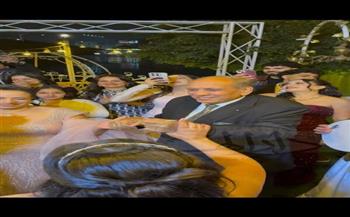 بعد زفاف ابنته يارا.. منير مكرم يحتفل بخطوبة نجله