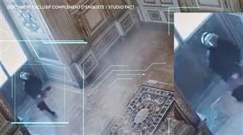 ثغرة في خزانة..  لقطات لم تنشر من قبل لسرقة متحف اللوفر