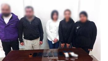 مداهمة نادٍ صحي بدون ترخيص لممارسة الأعمال المنافية للآداب بالجيزة