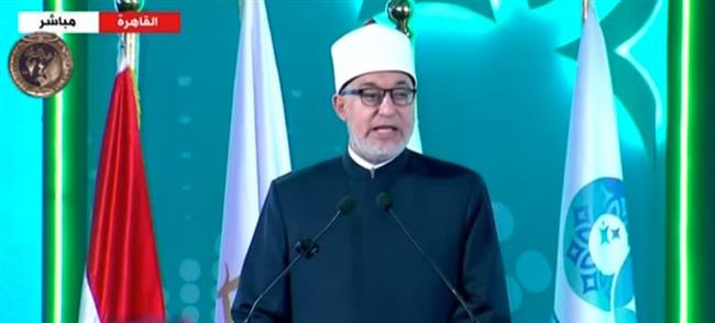 مفتي الجمهورية: العالم يشهد تحولات عميقة ومتسارعة في بنية العمل وطبيعة المهن