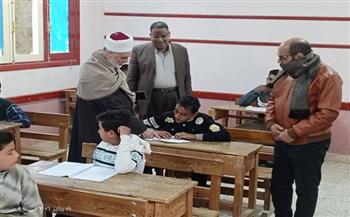 رئيس سوهاج الأزهرية يتفقد لجان امتحانات الشهادتين الابتدائية والإعدادية بطهطا وجهينة 