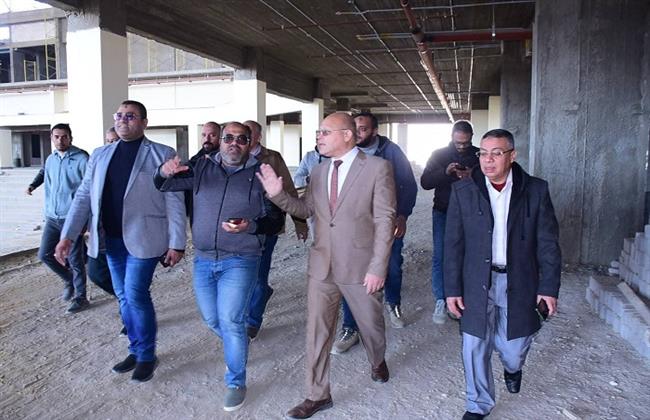 البدء في التشطيبات النهائية لصالة الألعاب الرياضية الدولية بجامعة سوهاج 