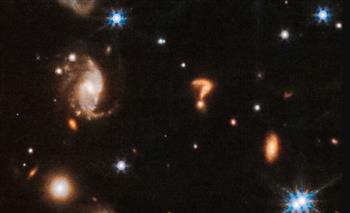 بلا ضوء.. اكتشاف جسم غامض في الكون البعيد بكتلة هائلة