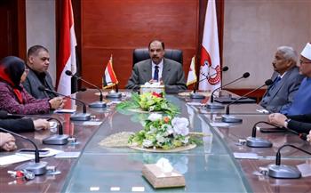 محافظ سوهاج: تخصيص أماكن آمنة للسيدات المعنفات على مستوى المحافظة